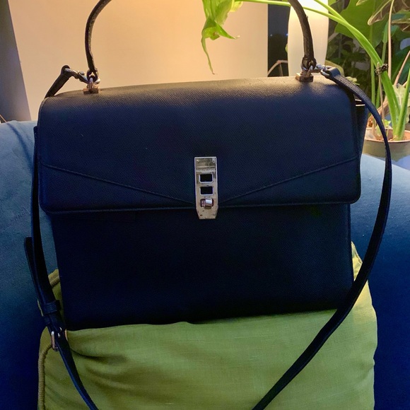 henri bendel Handbags - Vintage Henri Bendel Uptown Satchel _ Briefcase